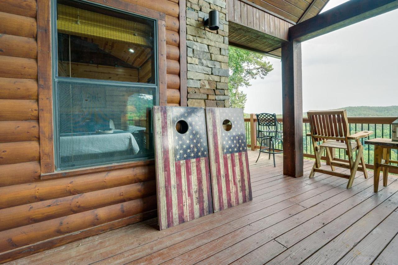 With Game And Private Hot Tub! Holiday home